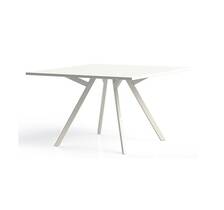 Vergadertafel Bridge vierkant 120x120 rechthoekige poten