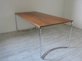 Gispen Today 1101RH eetkamertafel