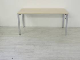 Bureau Oxford met ahorn blad en alu frame