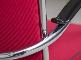 Gispen 412S fel rood detail