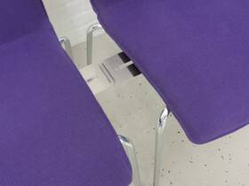 Kusch & Co - 4 poot stoel paarse stof