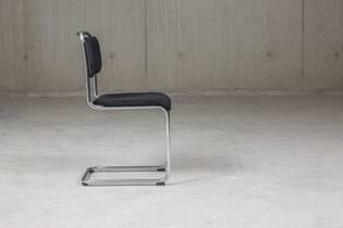 Eetkamerstoel Gispen 101XL Manchester ribstof zwart