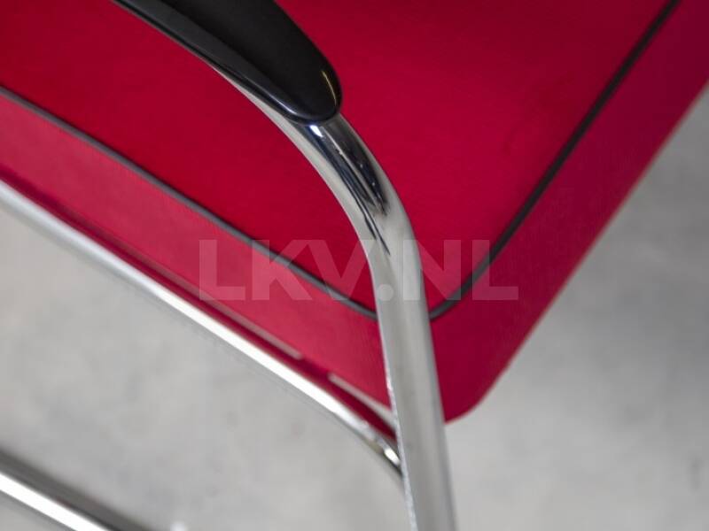 Gispen 412S fel rood detail