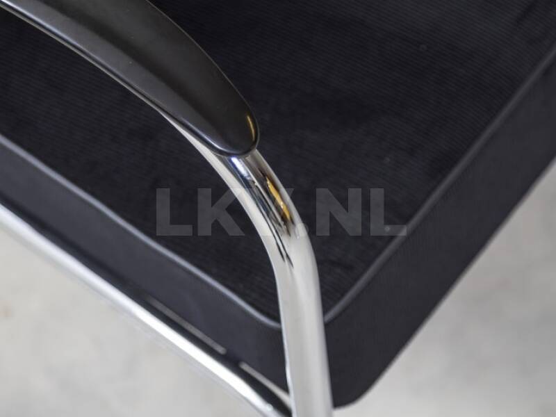 Gispen 412S zwart detail