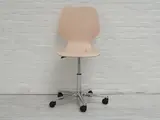 Onderwijsstoel HKS beuken