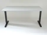 Bureau T-frame zwart met grijs blad