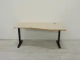 Bureau Alpha wing RECHTS