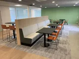 Kolom tafel met ronde voet