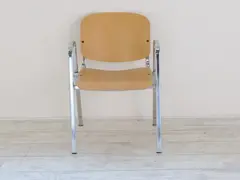 Stoelen met armleggers