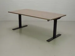 Zit-sta bureau GT-VO - Gebruikt - Ergonomisch thuiswerken zw/wt