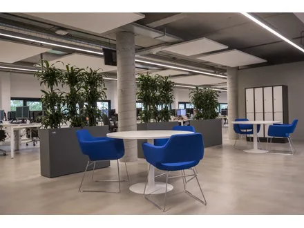 Kolom tafel met ronde voet