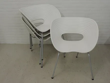 Vitra Tom Vac 4-poot stoel