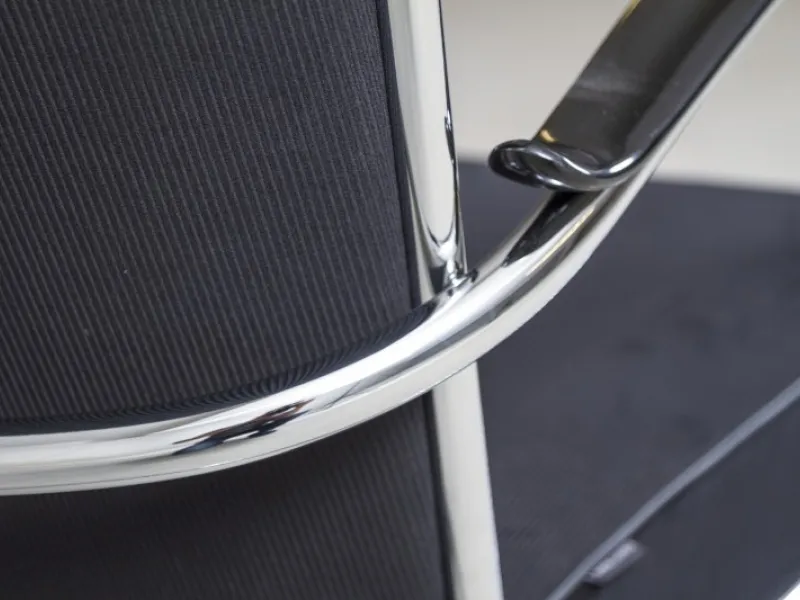 Gispen 412S zwart detail