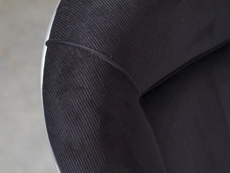 Gispen AA zwart rib detail