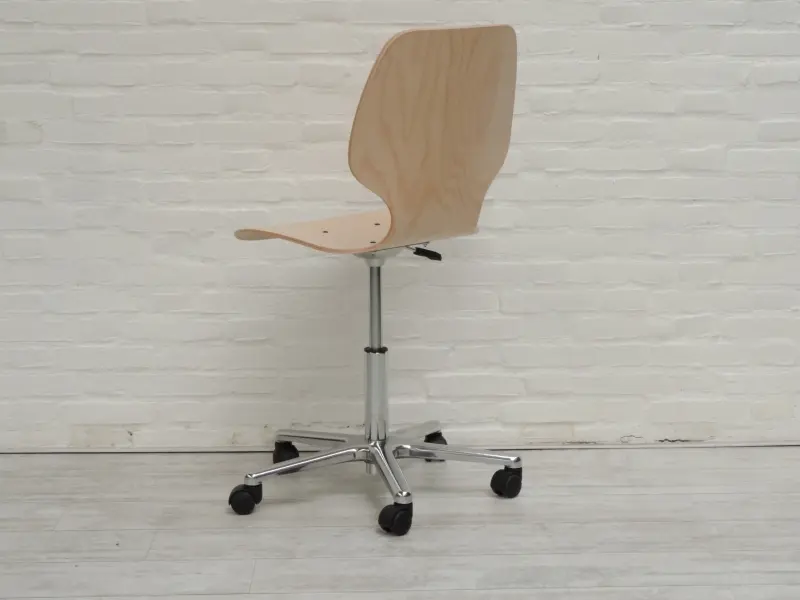 Onderwijsstoel HKS beuken