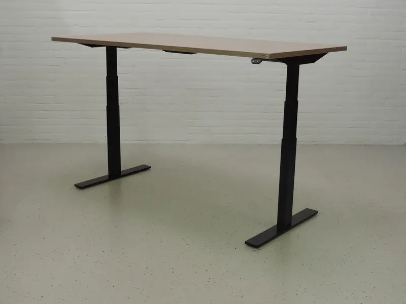 Zit-sta bureau GT-VO - Gebruikt - Ergonomisch thuiswerken