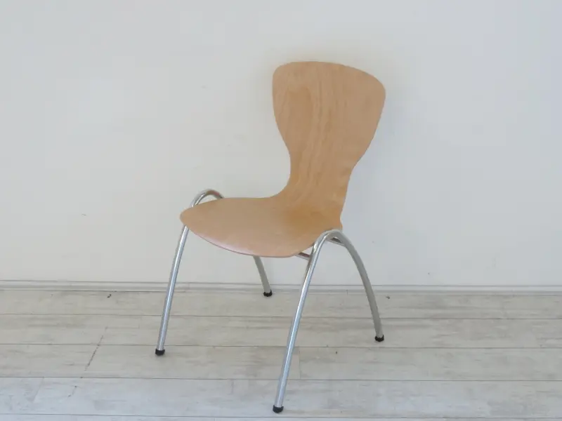 Vierpootstoel Model 129
