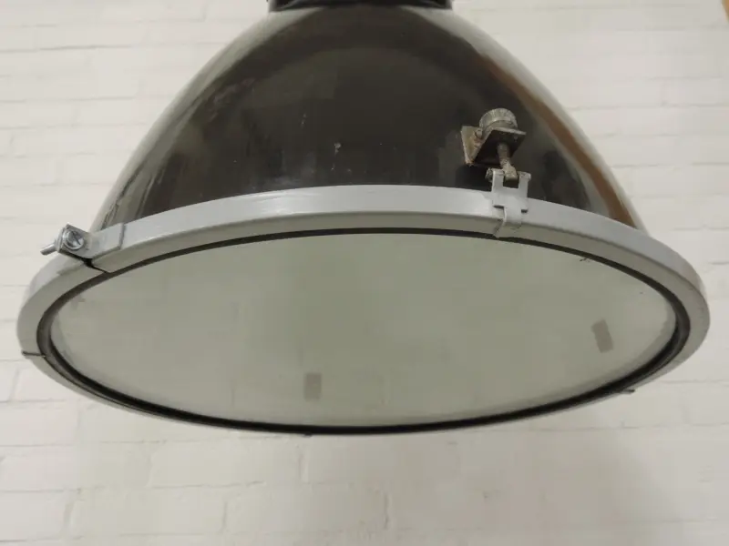 Robuuste industriële hanglamp