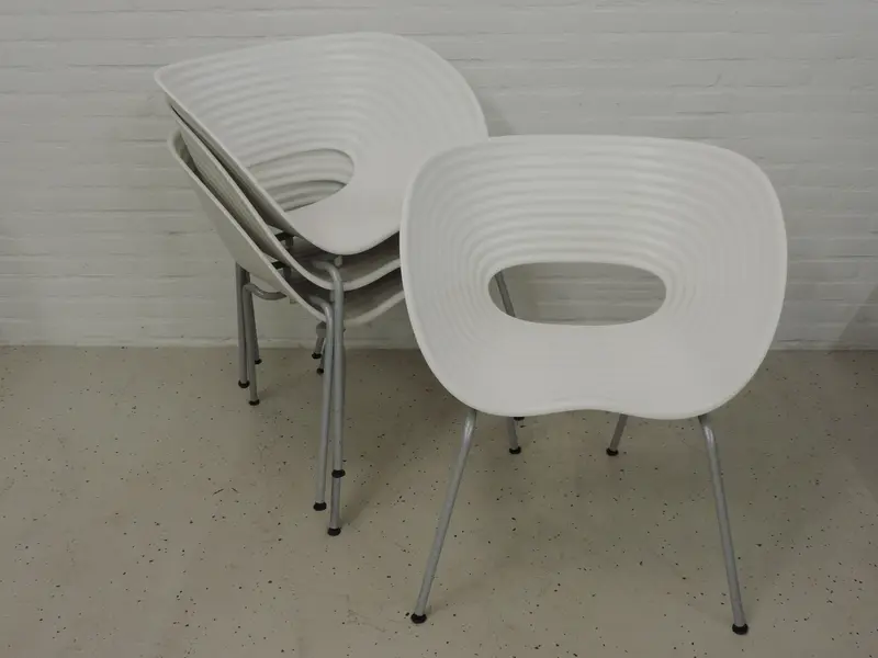 Vitra Tom Vac 4-poot stoel