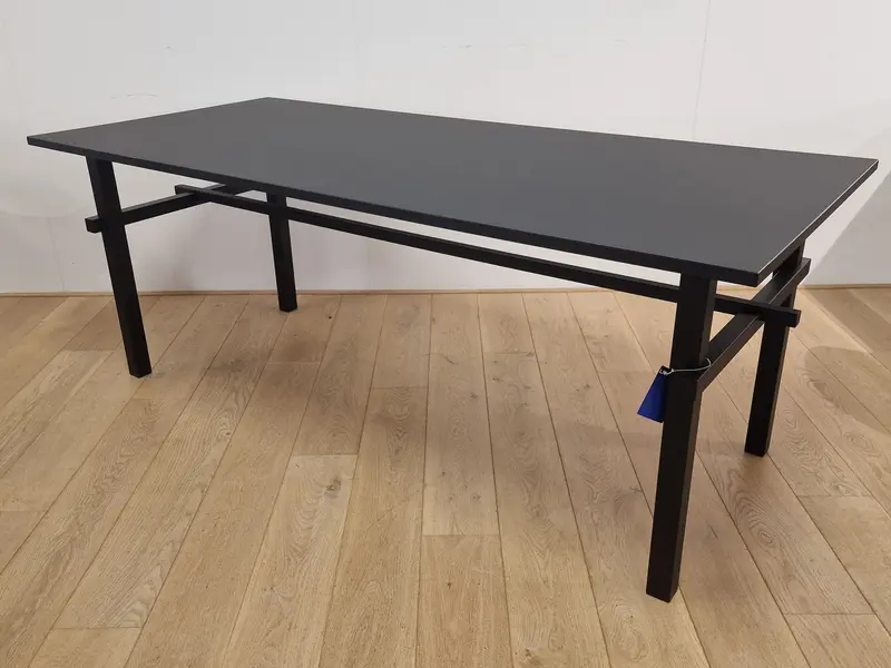 GISPEN TODAY CROSSING TAFEL 220*90cm  (Show/beursmodel)