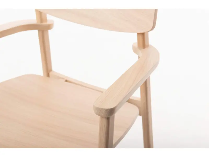 FAYA  houten stoel met armleggers